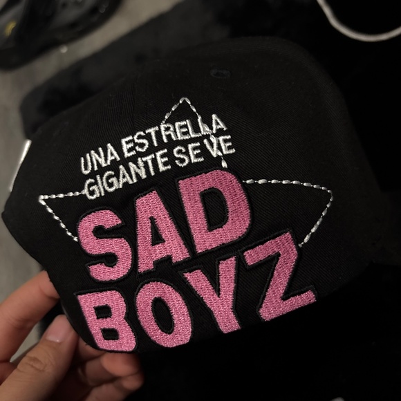 Dandy hats x sad boyz - Picture 4 of 6